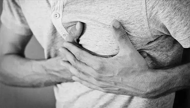 Gençlerde Kalp Krizi Artışı: Aşı İle İlişkisi Var mı?